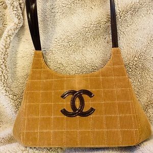 CHANEL vintage tan corduroy and brown patent leather detailing. Unique✨stunning